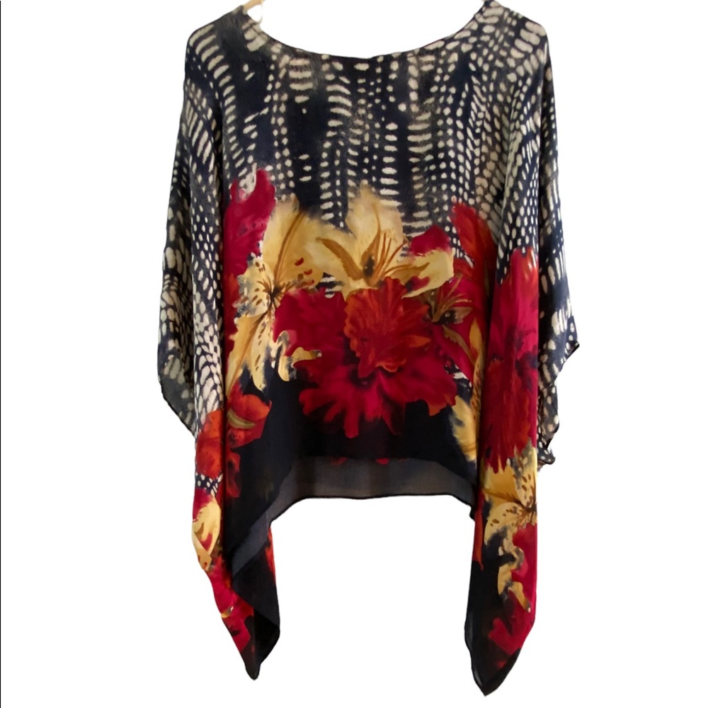 Chico’s kimono floral blouse 100% SILK